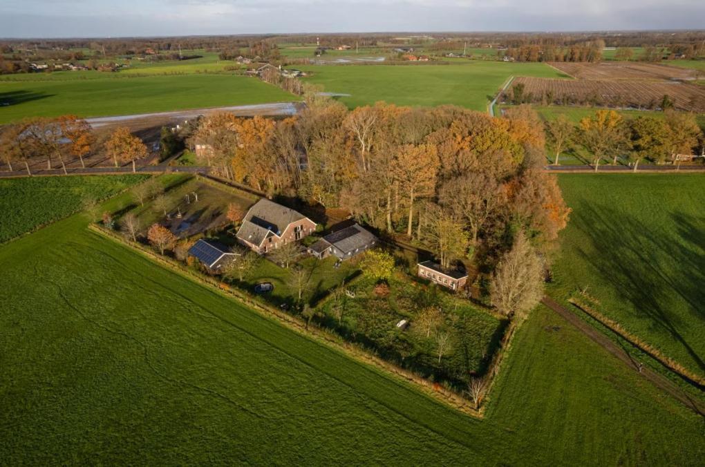Camping Natuurhuisje De Kleine Varenhorst *
